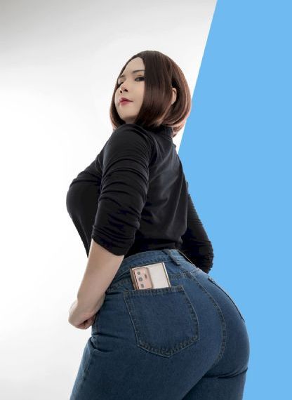 电影《豪放女大兵》