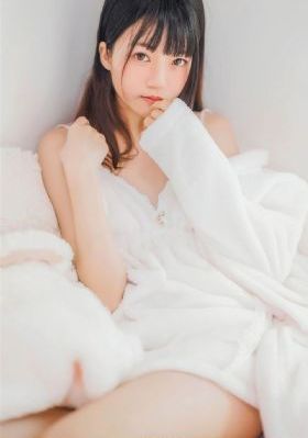 我只想安静地打游戏动漫免费观看