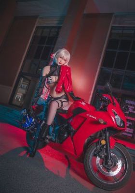 邻居的妻子在线